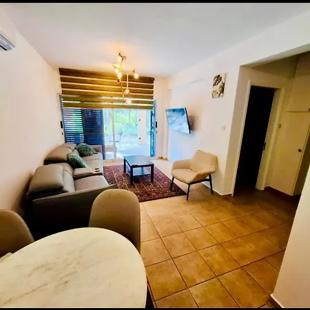 Paradise Gardens Luxury Oasis *